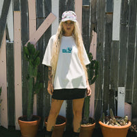 Billy Bones Club - Cue the Chaos Tee in White