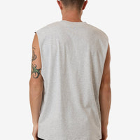 Thrills - Roosevelt Merch Fit Muscle Tee in Snow Marle