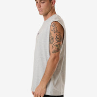 Thrills - Roosevelt Merch Fit Muscle Tee in Snow Marle
