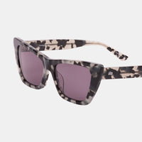 Sito - Wonderland in Black Tort