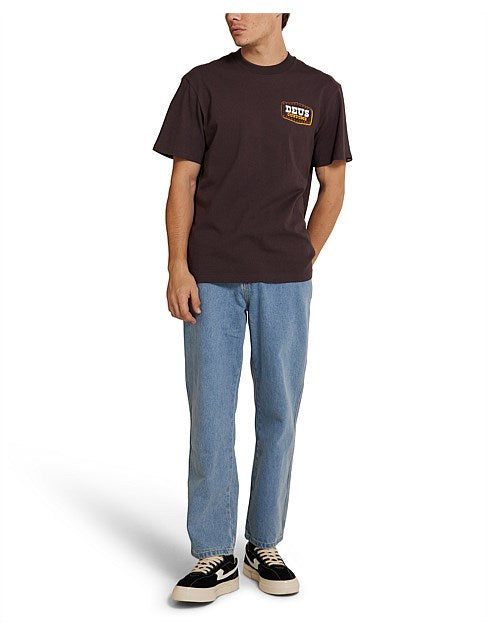DEUS - Buckle Up Tee in Choc Brown