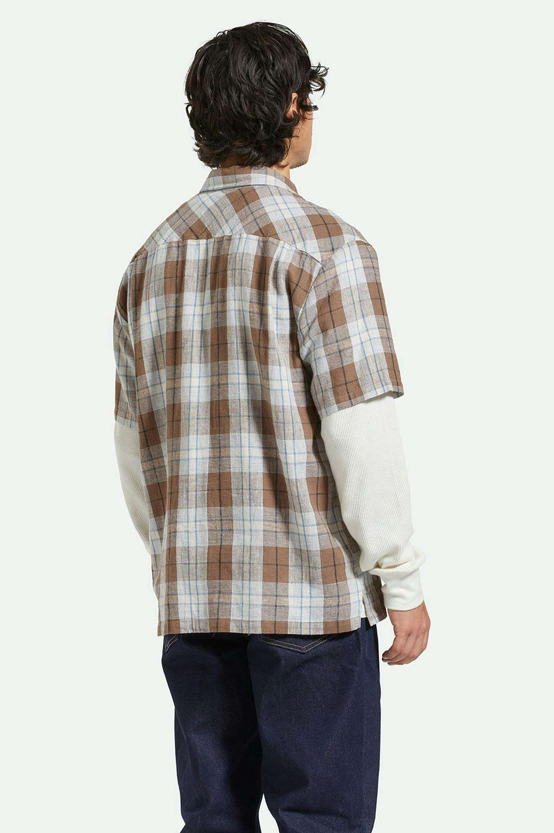 Brixton - Cru Linen Blend S/S WVN Shirt in Pinecone Brown/Coronet Blue