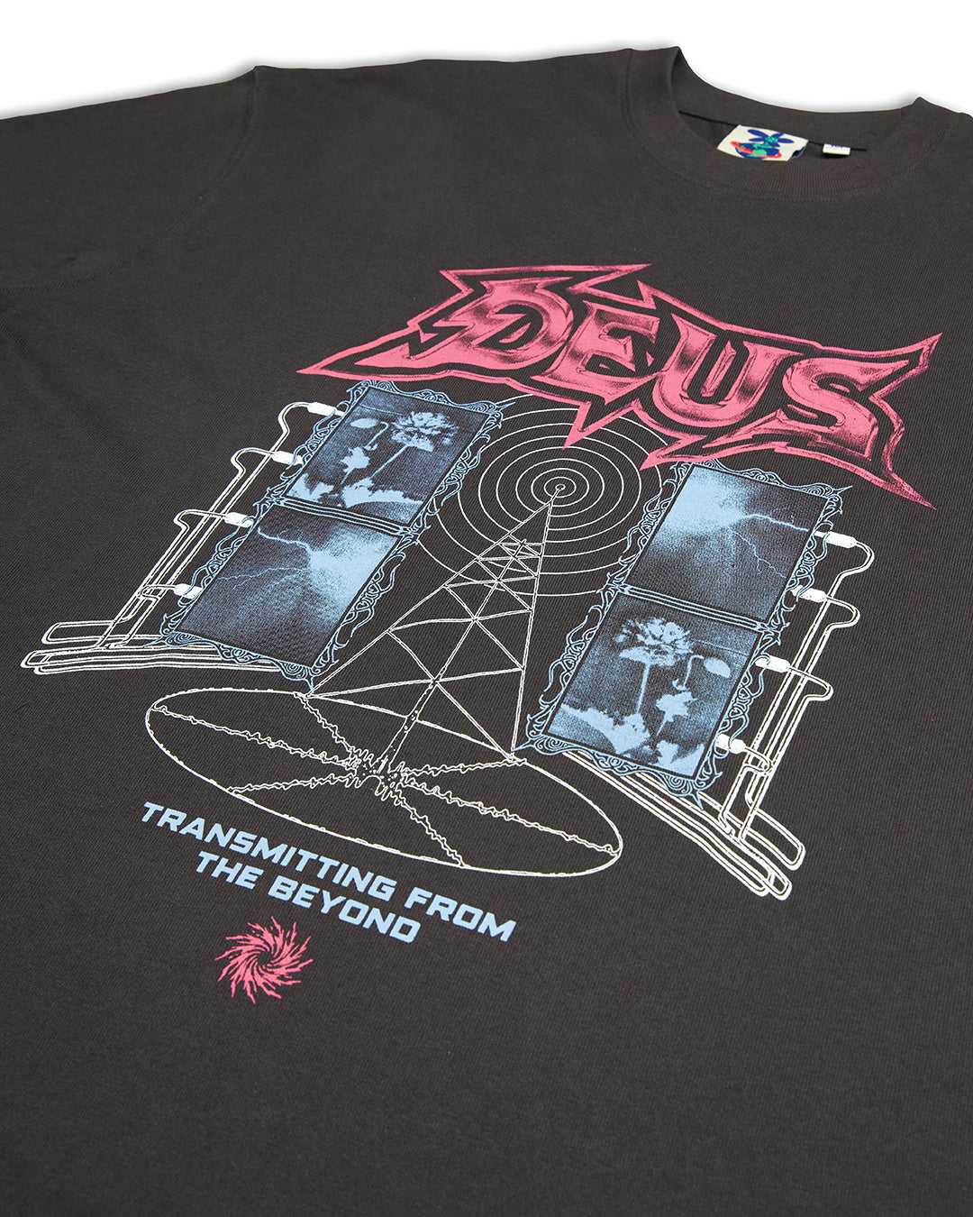 DEUS -Transmission Tee in Anthracite