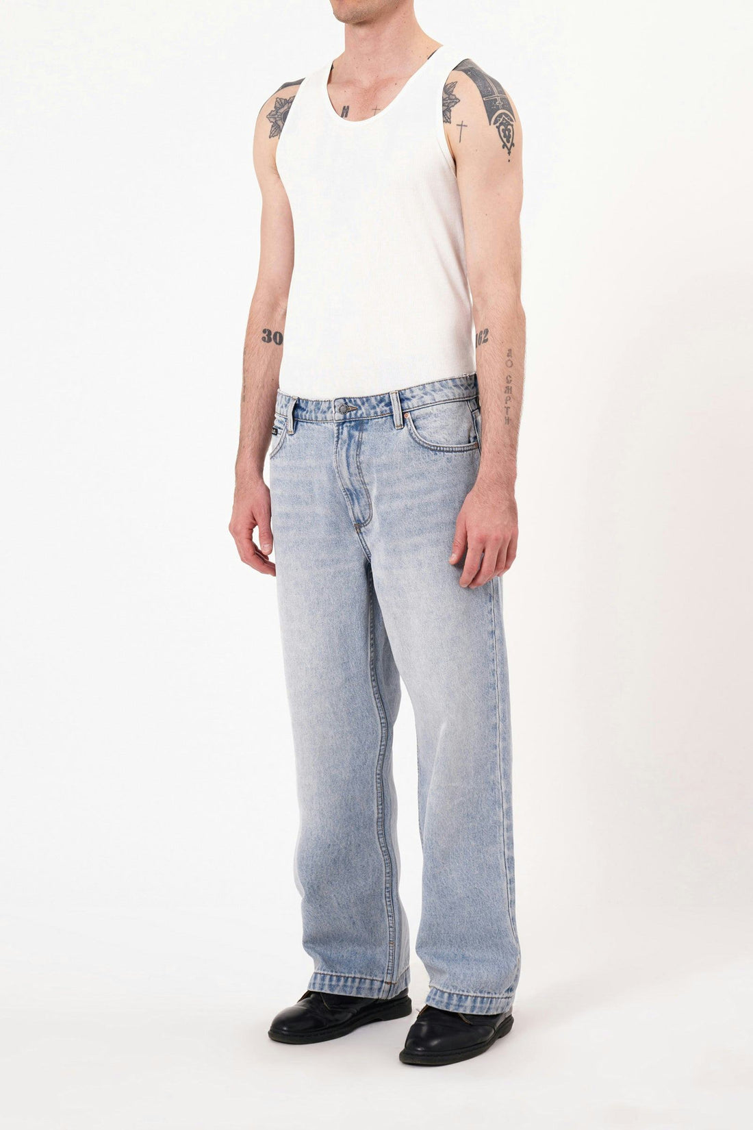 ROLLAS - Big Boss Throttle Jean in Light Vintage Blue