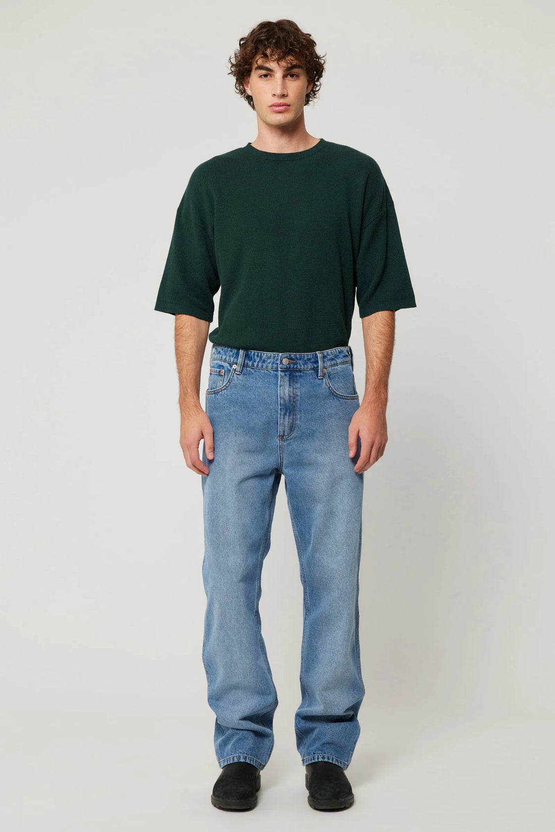 ROLLAS - Ezy Barwon Jean in Mid Blue