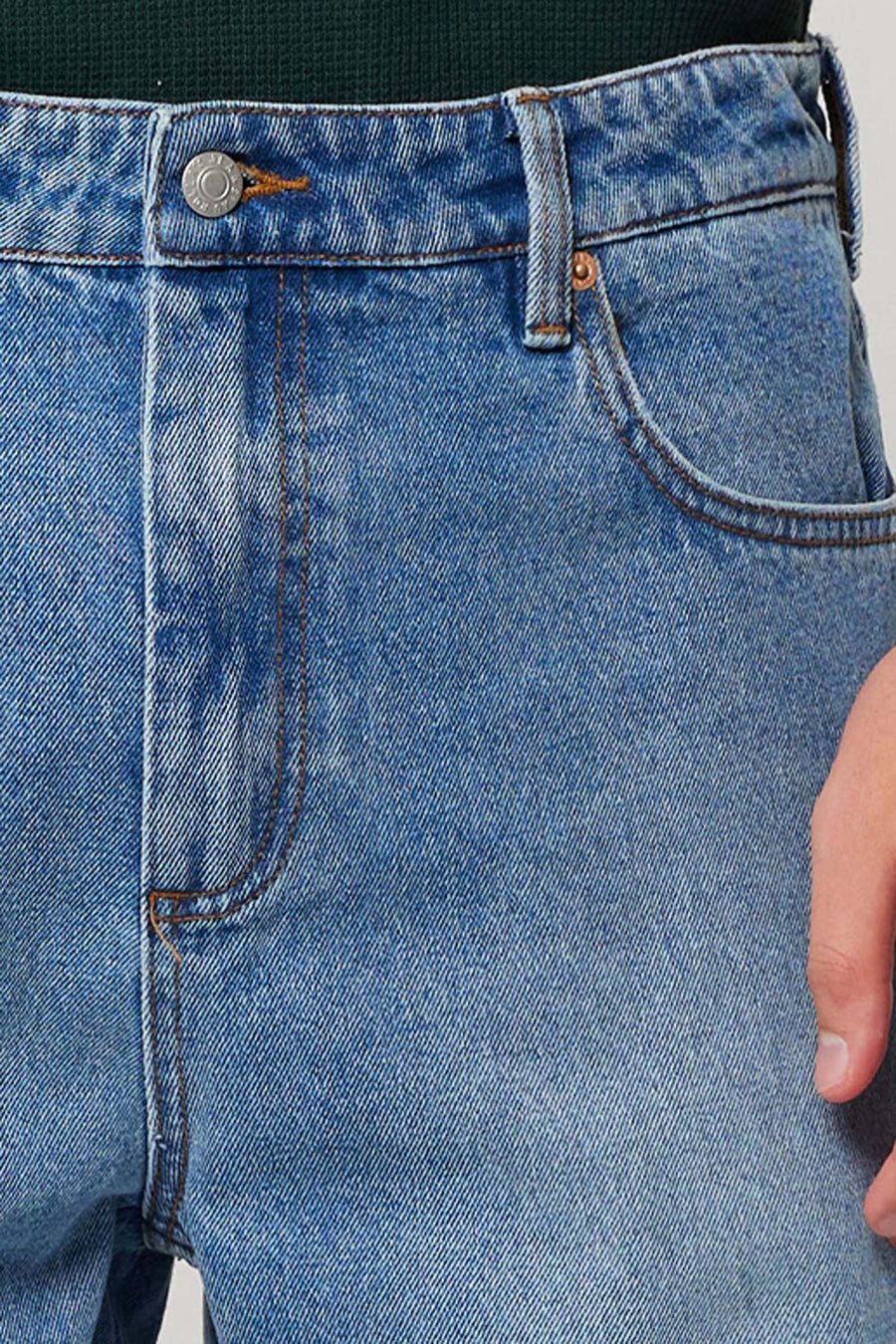 ROLLAS - Ezy Barwon Jean in Mid Blue