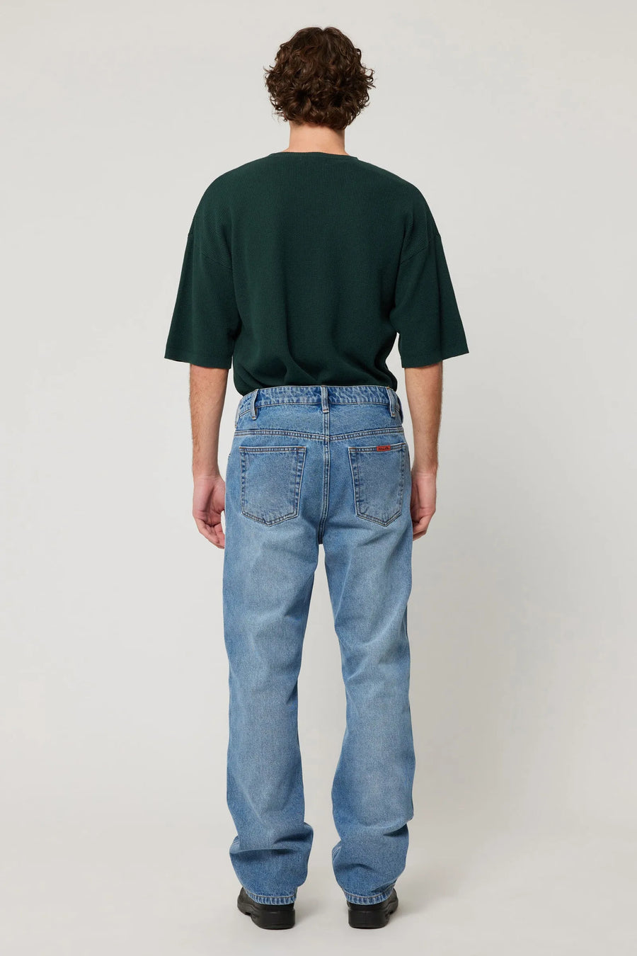 ROLLAS - Ezy Barwon Jean in Mid Blue
