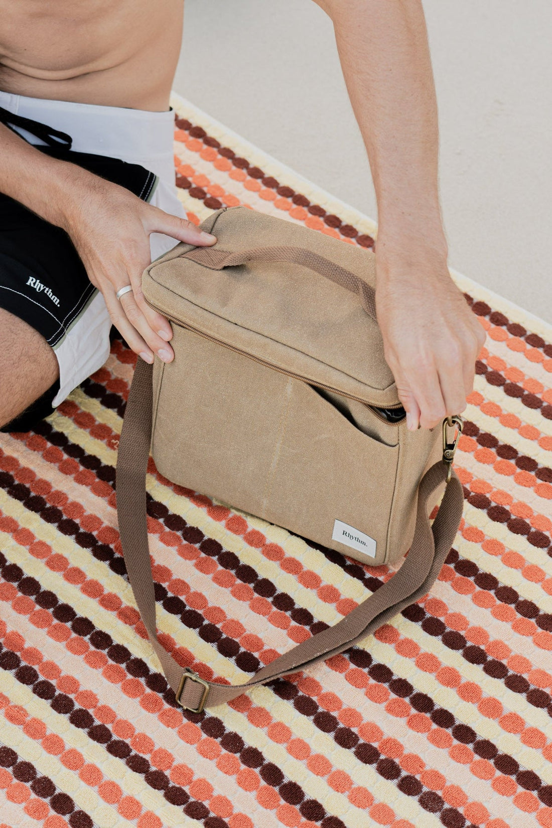 RHYTHM - Cooler Bag in Brown