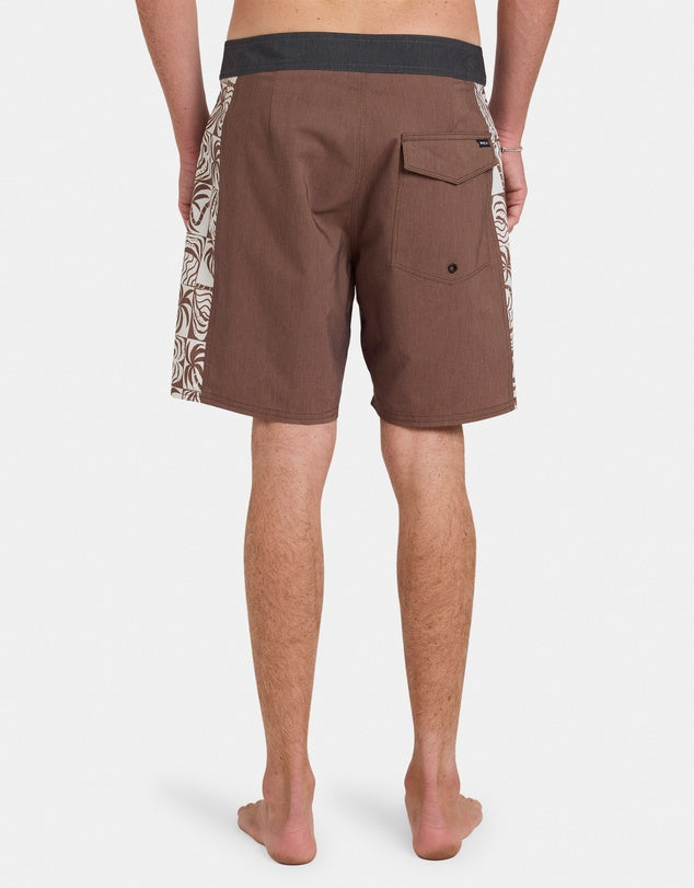 RVCA -  Exotica Trunk 17" in Earth