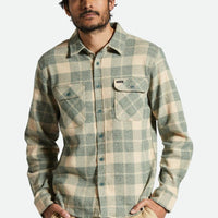 Brixton - Bowery Stretch WR Flannel Shirt in Trekking Green/Oatmilk